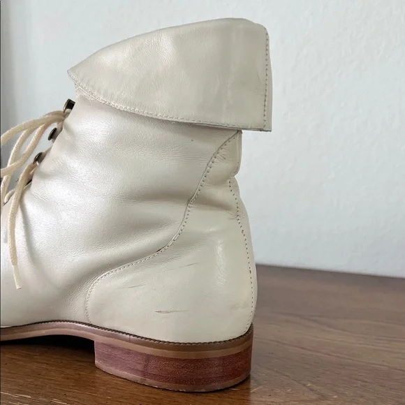 Nine West vintage women's Cream Lace-Up Ankle Boots - Picture 10 of 15